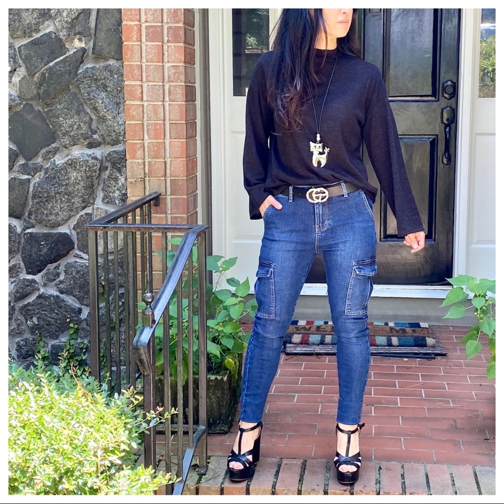 ✨LAST ONE✨GORGEOUS DIAMOND BUCKLE VEGAN BELT - Picture 5 of 5
